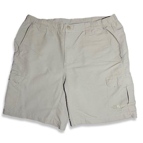 The North Face Shorts - Picture 1 of 6